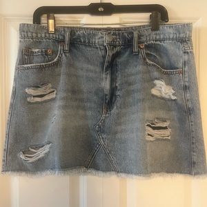 Aero Sz 14 destructed Jean mini skirt.